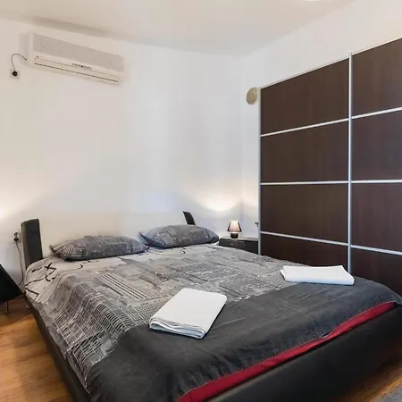 Four-bedroom In Klek