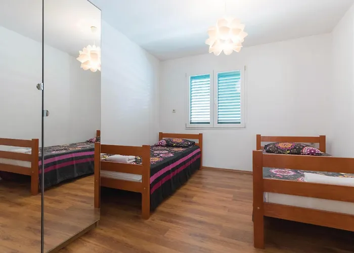 Four-bedroom In Lägenhet